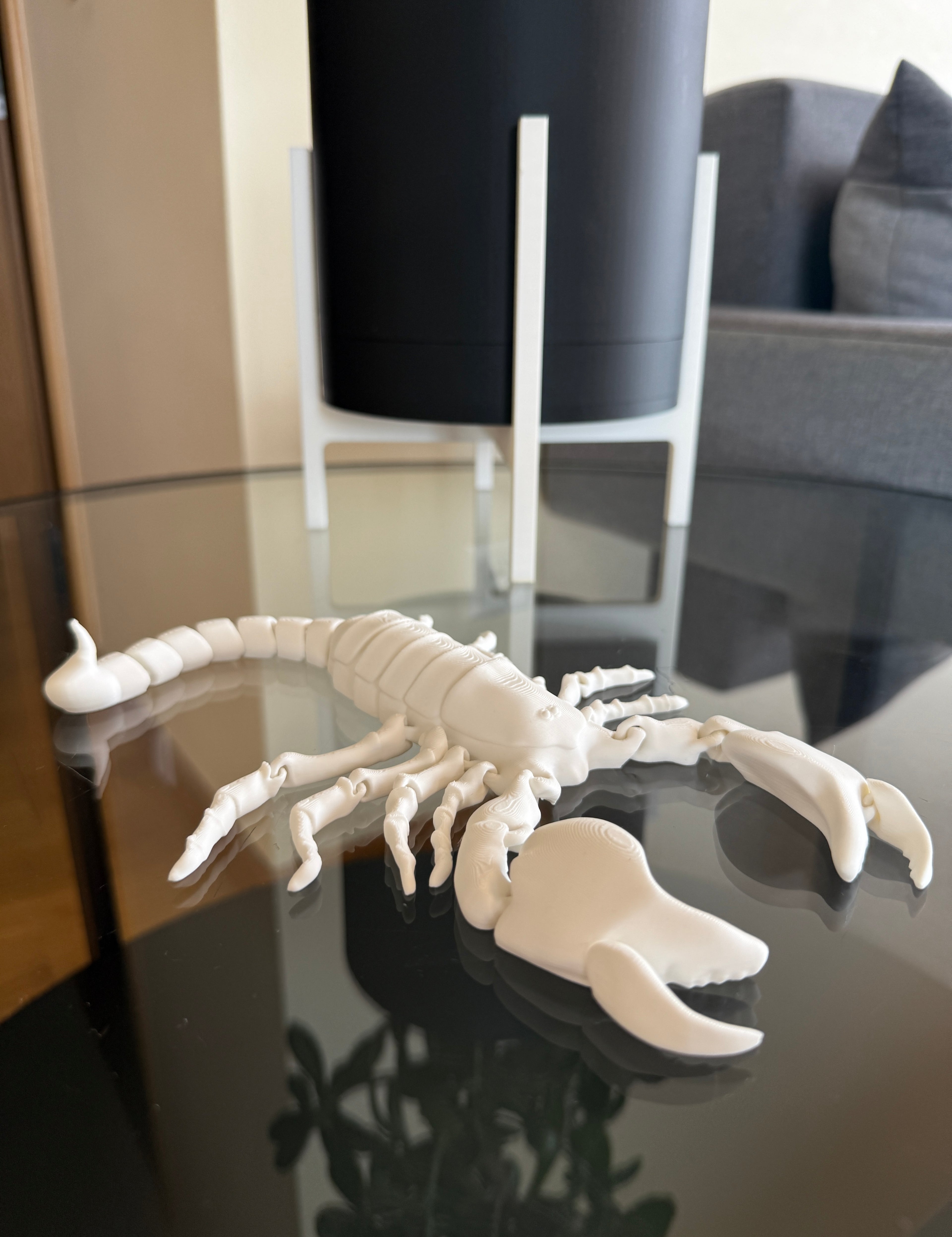 Flexi Scorpion White