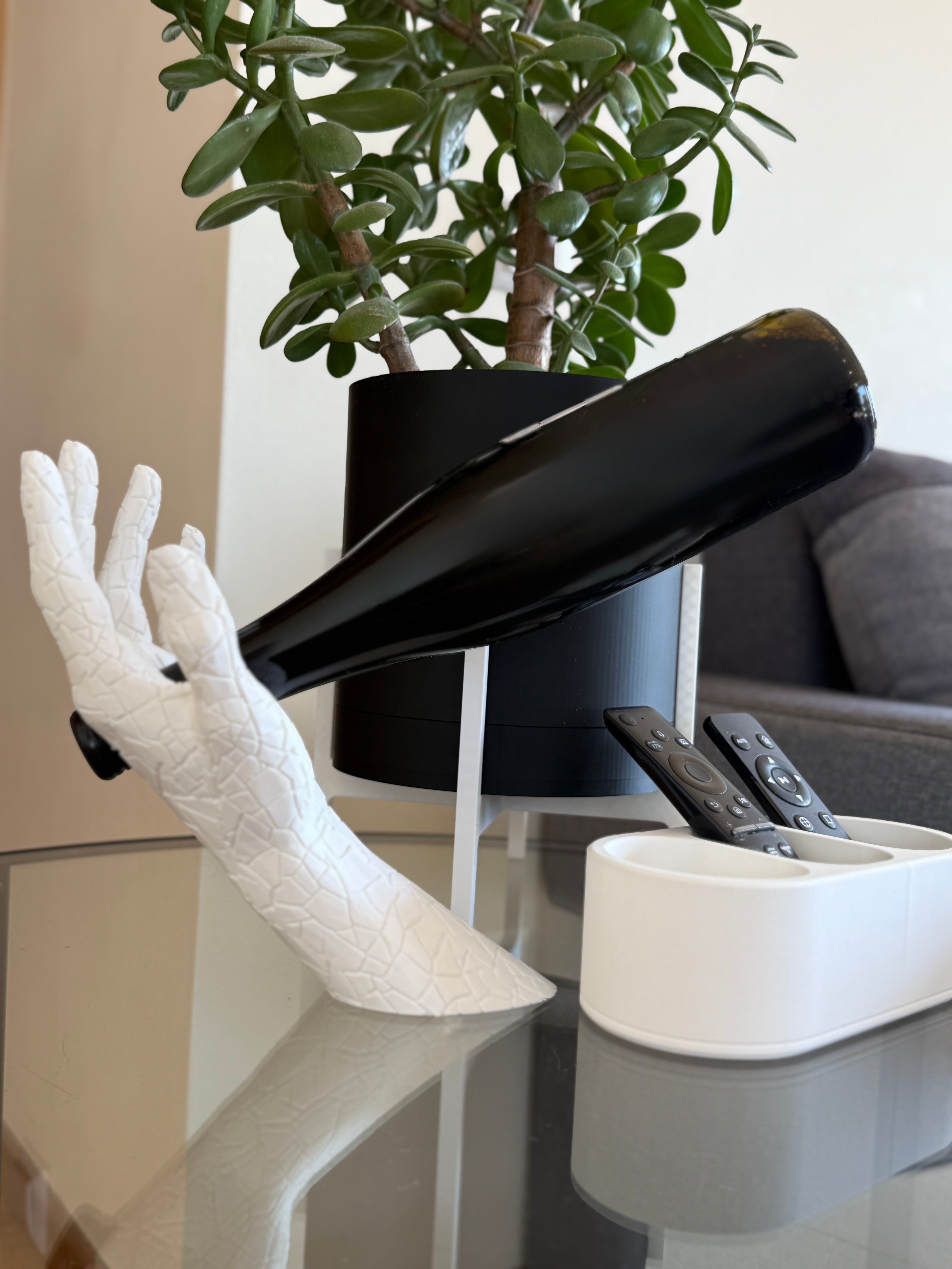 Rounded Remote Holder – Stylish TV Organizer
